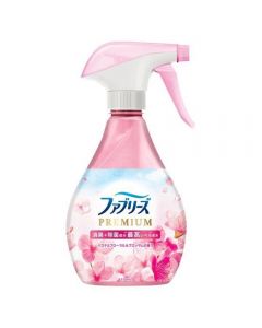 [Spring Limited Edition] P&G Japan Febreze Double Sterilizing Deodorizing Cleansing Spray for Cloth (Sakura Scent) 370ml